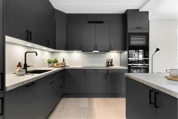 L-Shaped Modular Kitchen